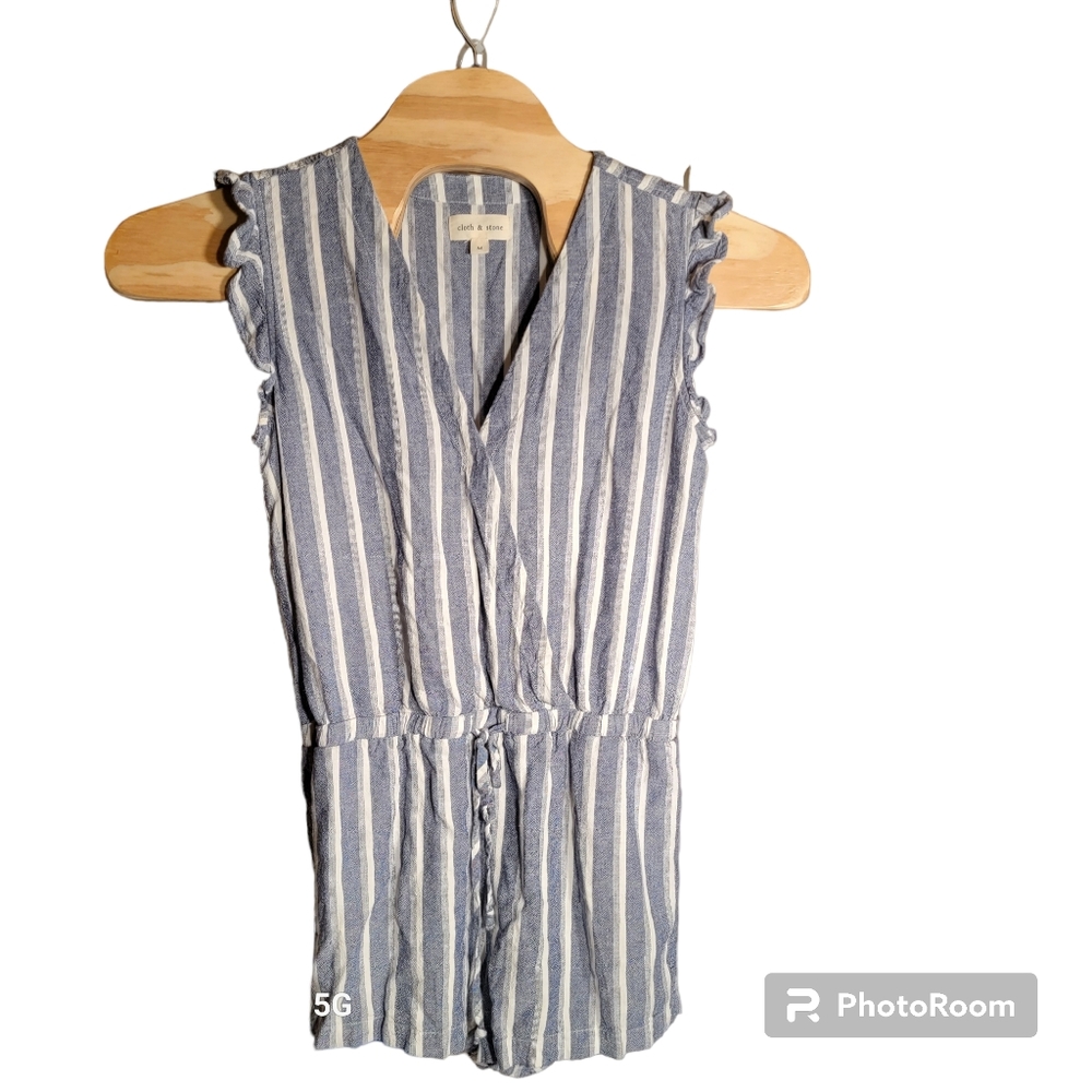ANTHROPOLOGIE Cloth & Stone Romper Ruffle Sleeve Linen Blend Blue Stripe Size M